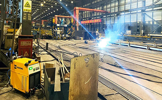 尊凯实业数字化等离子切割+碳弧气刨两用机LGB 120B使用现场