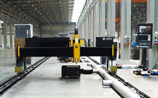 尊凯实业尊凯实业10米大幅面龙门光纤激光切割机有限元优化横梁高配驱动系统