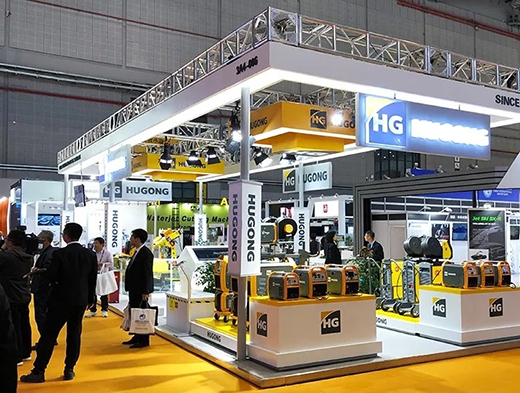 进博会首日尊凯实业意大利CEA展位精彩呈现