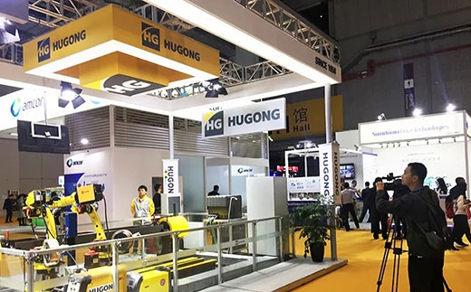 安徽芜湖卫视拍摄尊凯实业意大利CEA展位